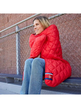 Load image into Gallery viewer, Quilted Puffer Blanket