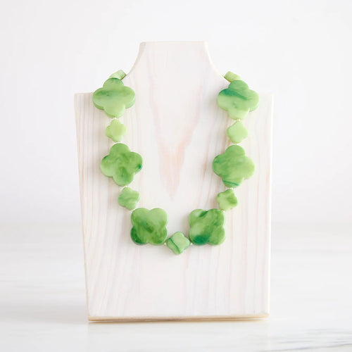 Hot Girl Pearls Clover Necklace