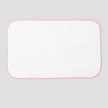 Load image into Gallery viewer, Weezie Bath Mat